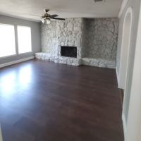 1612 Lindsay St.