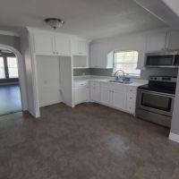 1612 Lindsay St.