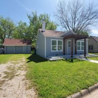 1612 Lindsay St.